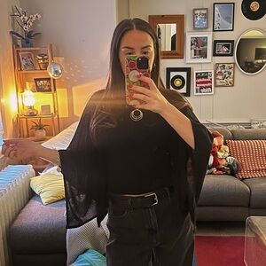 Meet your Posher, Sydney